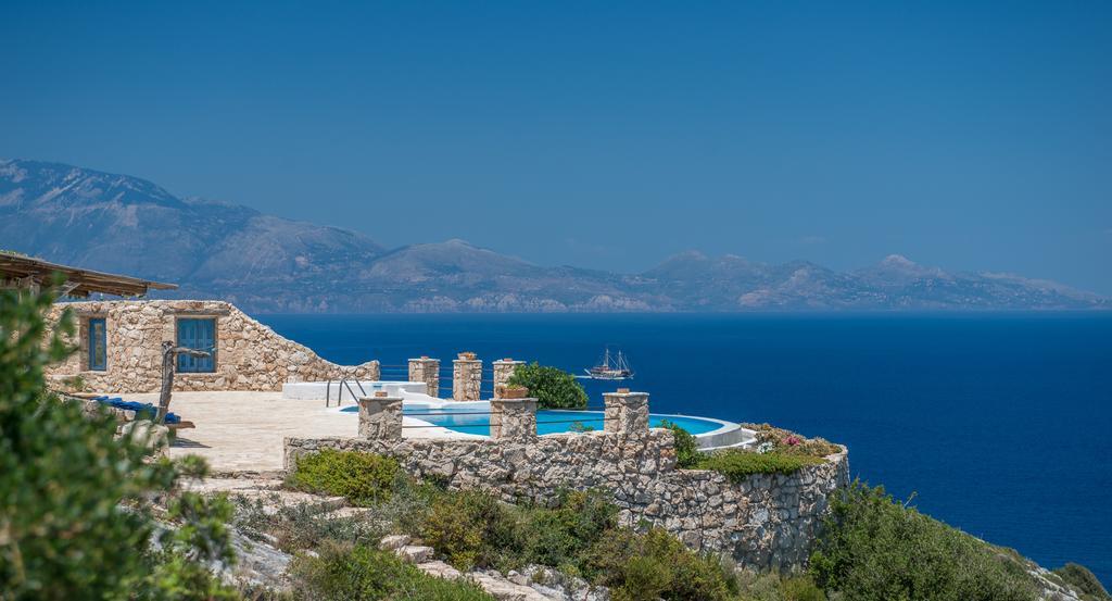 Blue Caves Villas - Exceptional Villas With Private Pools Direct Access To The Sea Koríthion Quarto foto